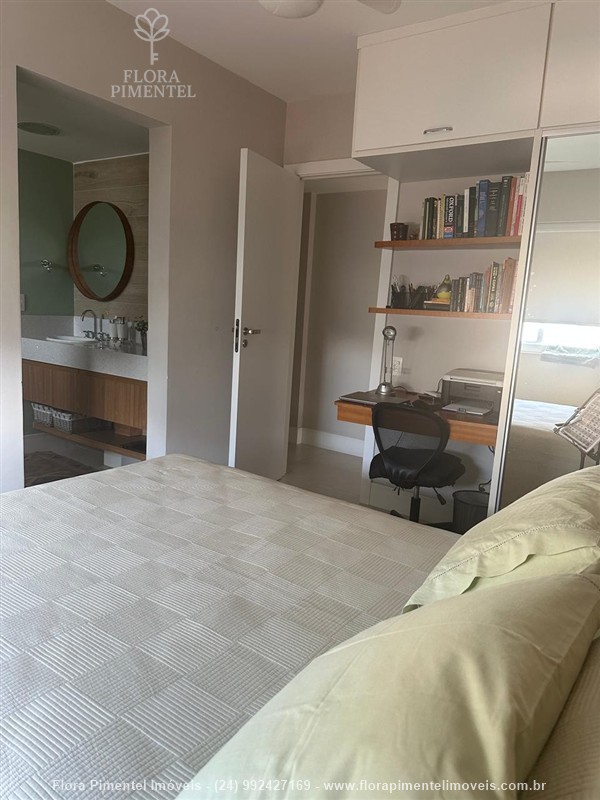 Apartamento a Venda no Comercial em Resende - Foto do Imvel