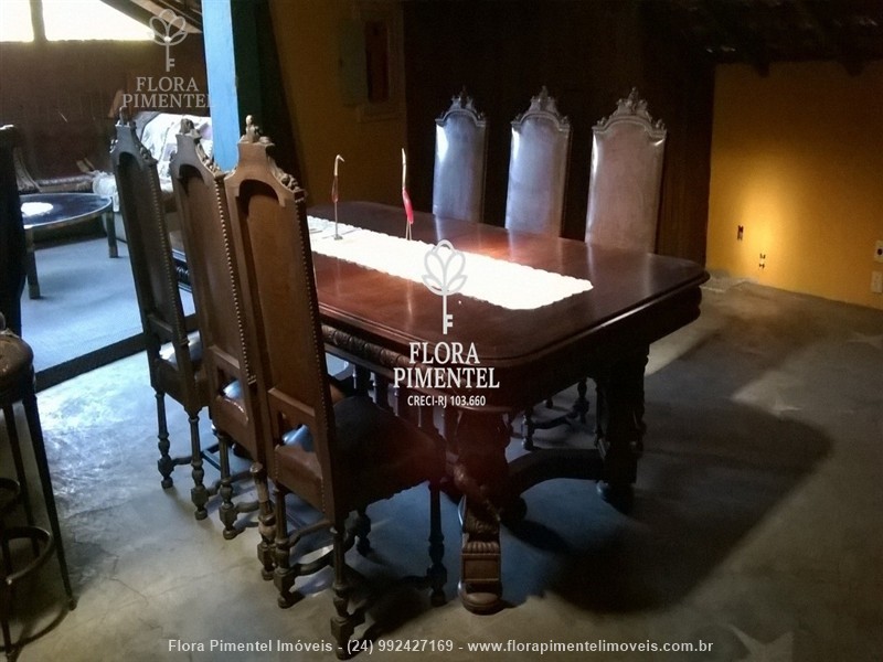 Casa comercial a Venda no Penedo em Itatiaia - Foto do Imvel