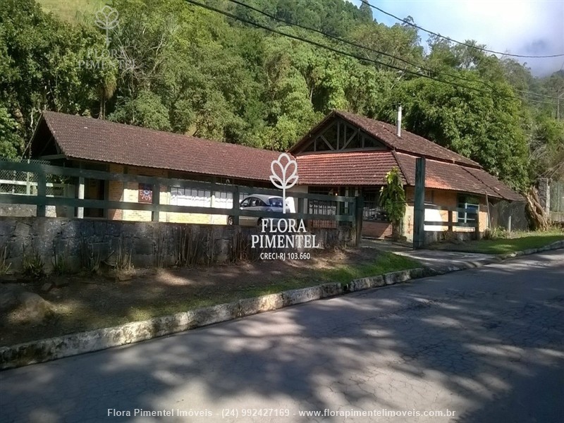 Casa comercial a Venda no Penedo em Itatiaia - Foto do Imvel