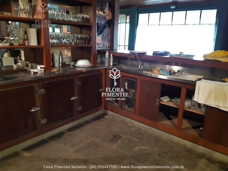 Casa comercial para Alugar no Penedo em Itatiaia - Foto do Imvel