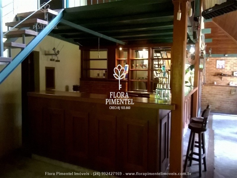 Casa comercial para Alugar no Penedo em Itatiaia - Foto do Imvel