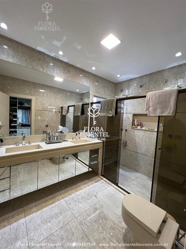 Casa a Venda no Santo Amaro em Resende - Foto do Imvel