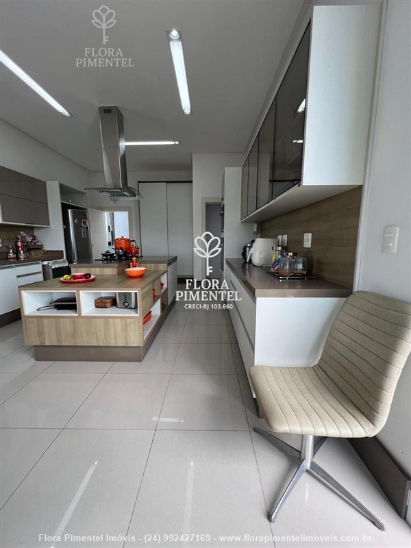 Casa a Venda no Santo Amaro em Resende - Foto do Imvel